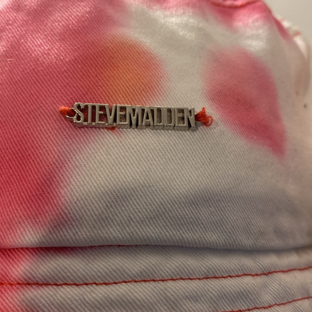 Pair of Steve Madden Hats one size good condition - Picture 2 of 6